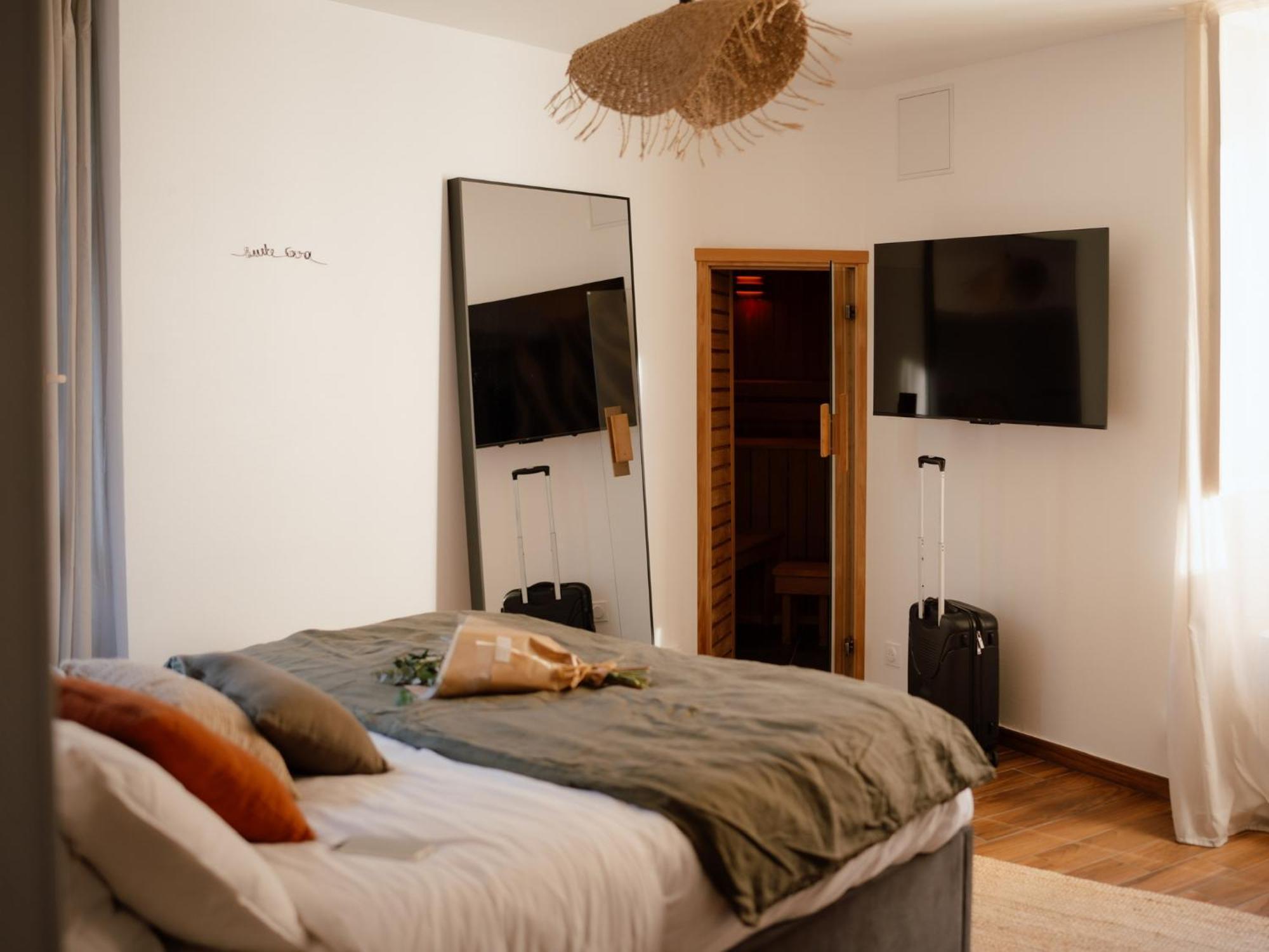 Apartment Cara - Atypique Sauna Balneo - Centre Historique *